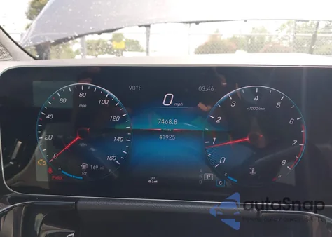 2021 Mercedes-Benz Gla 250 z USA, uszkodzony, nr VIN W1N4N4GBXMJ220336